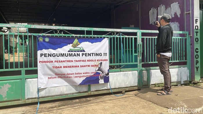 Situasi di sekitar ponpes wilayah Kecamatan Tlogowungu setelah pendirinya ditetapkan menjadi tersangka pemerkosaan santriwati, Selasa (5/5/2026).