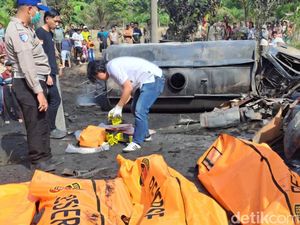 Video: Bobby Soroti Data Manifest Penumpang Laka Bus ALS