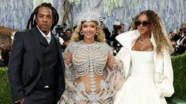 Belum 18 Tahun, Kenapa Blue Ivy Anak Beyonce Bisa Hadiri Met Gala?