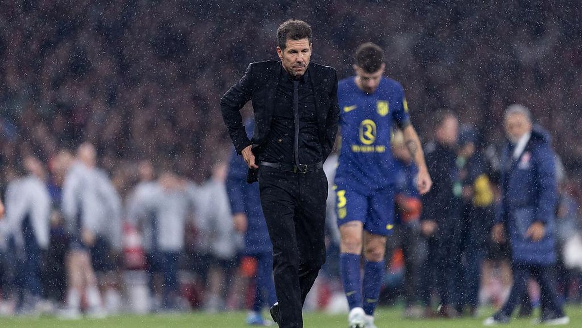 Diego Simeone lagi-lagi belum berhasil memenangi Liga Champions. Foto: Getty Images/Gaspafotos/MB Media