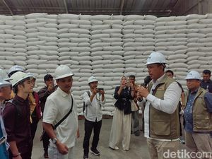 Bos Bulog Jelaskan Kondisi Stok Beras RI ke Mahasiswa