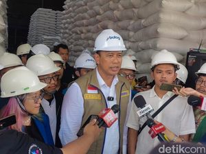 Bos Bulog Usul ASN, TNI & Polri Dapat Tunjangan Beras: Mumpung Melimpah
