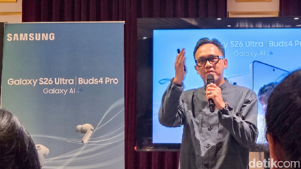 Ilham Indrawan, MX Product Marketing Senior Manager Samsung Electronics Indonesia