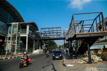 JPO Terintegrasi Stasiun Bekasi Ditargetkan Rampung Juni