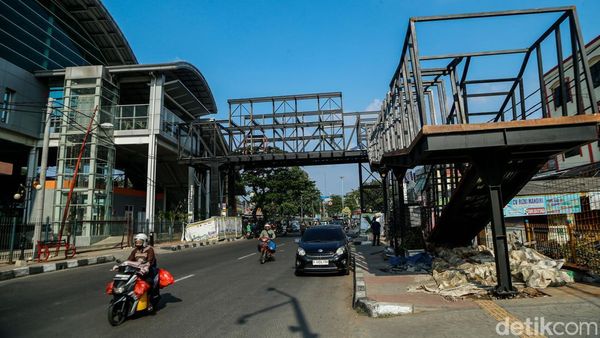 JPO Terintegrasi Stasiun Bekasi Ditargetkan Rampung Juni