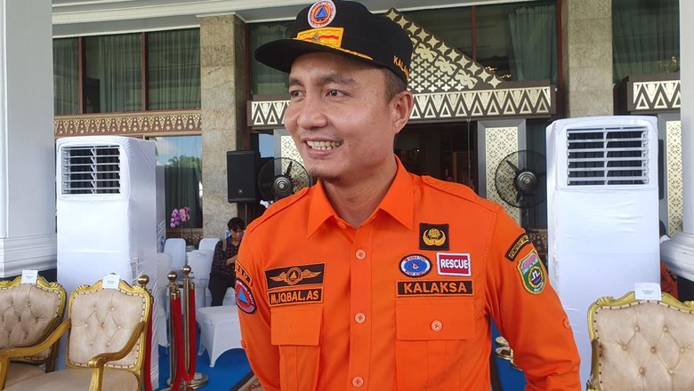 BNPB Beri Bantuan Peralatan Operasi Darat untuk Atasi Karhutla di Sumsel
