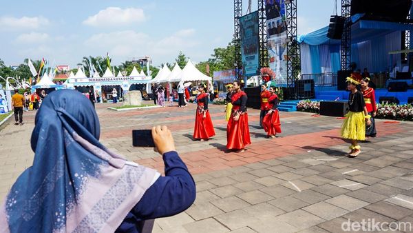 Lebaran Depok 2026 Jadi Magnet Wisata, Alun-alun Diserbu Pengunjung