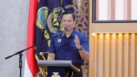 AHY Angkat Bicara soal Harga Tiket Pesawat Bakal Naik