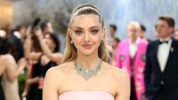 Amanda Seyfried Tolak Peran yang Tuntut Banyak Adegan Seks, 'Sudah Tak Nyaman'
