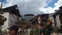 SDN 3 Sembung Gede Rusak Berat, Wamendikdasmen Janjikan Revitalisasi