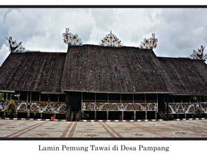 Mengenal Rumah Lamin, Rumah Adat Khas Kalimantan Timur