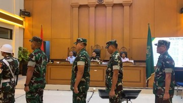 Hakim ke Terdakwa Penyiraman Air Keras Andrie Yunus: Mau Kabur Nggak?