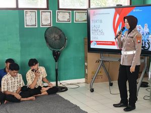 Polres Blitar Kota Ajak Siswa Jadi Pelopor Keselamatan Lalu Lintas