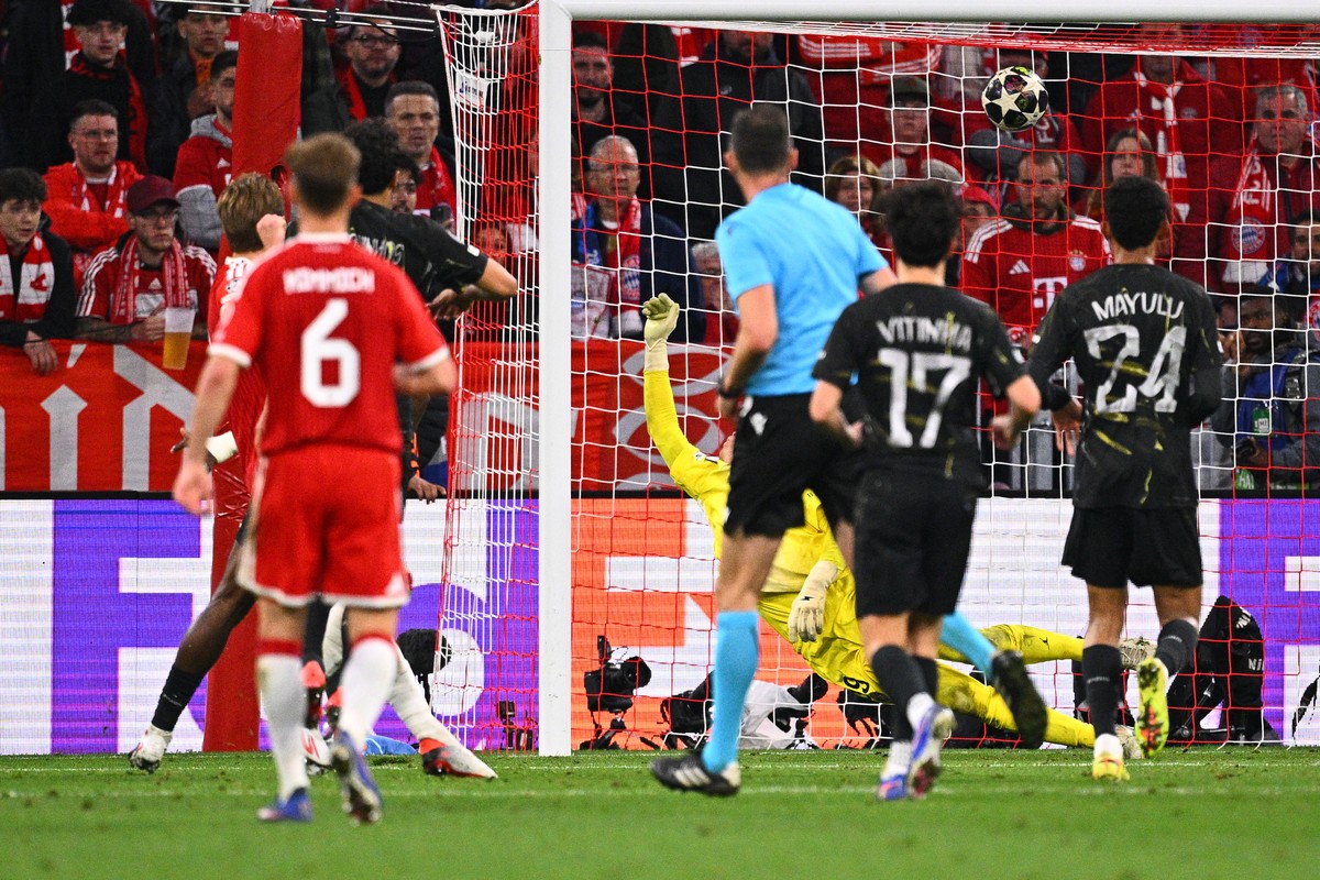 Gol balasan Harry Kane tak cukup untuk menyelamatkan Bayern Munich dari eliminasi di semifinal Liga Champions. (Foto: dpa/picture alliance via Getty I/picture alliance