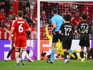 PSG Tantang Arsenal di Final Liga Champions