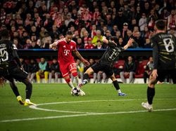 PSG ke Final UCL Lawan Arsenal, Fans Bayern Murka Soal Handball di Medsos