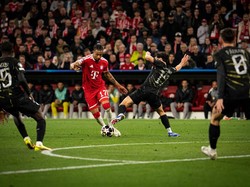 PSG ke Final UCL Lawan Arsenal, Fans Bayern Murka Soal Handball di Medsos