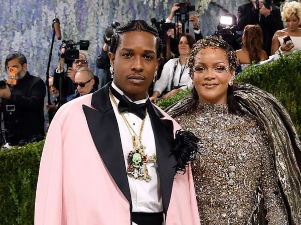Kemesraan Rihanna dan A$AP Rocky di Met Gala Sebelum Terjadi Pertengkaran