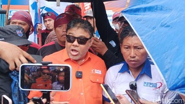 Pengusaha Plastik Klaim Tak Ada PHK, Buruh: Tunggu 3 Bulan Lagi