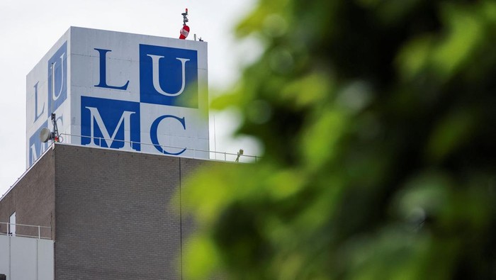 Exterior of the University Medical Center, after the luxury cruise ship MV Hondius has been hit by an outbreak of the deadly hantavirus, in Leiden, Netherlands, May 6, 2026. REUTERS/Nicolas Economou