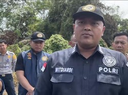 Polisi Ambil Sample Cairan dan Arang dari Bus ALS yang Terbakar di Muratara