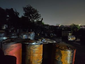 Video: Gudang Oli di Penjaringan Jakut Kebakaran, Tak Ada Korban Jiwa
