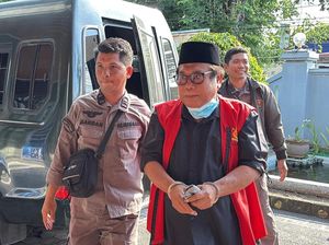 Video: Mantan Bupati Lombok Tengah Ditahan gegara Kasus Penipuan