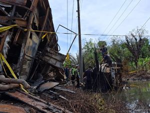 Pihak ALS Klaim Bus yang Terbakar di Muratara Berusia 24 Tahun