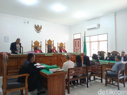 Ketua Yayasan SMK di Tebing Tinggi Didakwa Korupsi Dana BOS Rp 513 Juta