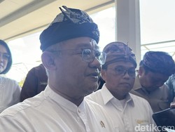 Benahi Data, Menteri Muti Ungkap Banyak Sekolah Angkat Guru Honorer Diam-diam