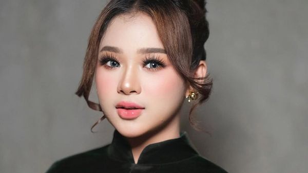 Niken Salindry, Pesinden 17 Tahun Beraset Miliaran