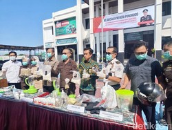 Barang Bukti Kejahatan Sabu hingga Senpi di Ponorogo Dihancurkan Kejari