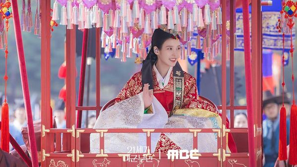 MBC Rilis Lebih Banyak Foto Royal Wedding Perfect Crown