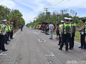 Warga Sempat Dengar Ledakan dan Teriakan Minta Tolong Saat Bus ALS Terbakar