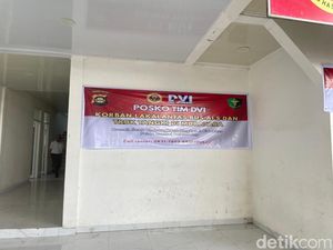 Polisi Buka Posko DVI Korban Bus ALS yang Tewaskan 16 Orang di Sumsel