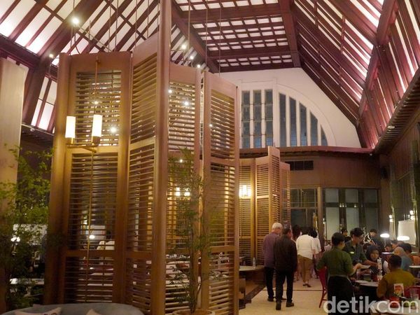 Jejak Soekarno di Kota Lama Surabaya Kini Hadir Lewat Restoran Heritage 10 Regentstraat