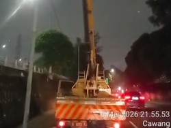 50 Lampu Jalan di Jaktim Mati Akibat Komponen Dicuri, Kini Kembali Menyala