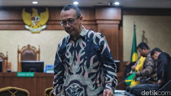 Hakim Geram Eks Dirjen Kemenaker Berkali-kali Jawab