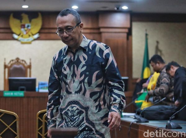 Hakim Geram Eks Dirjen Kemenaker Berkali-kali Jawab