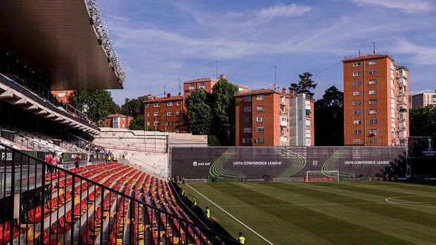 2274040282 MADRID, SPAIN - APRIL 30: General view of the Vallecas prior to the the UEFA Europa Conference League match between Rayo Vallecano de Madrid and Racing Club de Strasbourg Alsace at Estadio Vallecas on April 30, 2026 in Madrid, Spain. (Photo by Sathire Kelpa/Eurasia Sport Images/Getty Images)