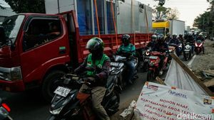 Perbaikan Jalan Picu Kemacetan Panjang di Bekasi