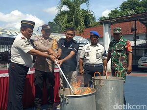 Geledah Kamar Buntut Sel Sultan, Lapas Blitar Musnahkan Speaker-Korek Api