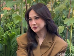 Video: Bongkar Rahasia Glowing BCL di Usia 43 Tahun