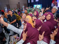Pemprov Jatim Turunkan Angka Putus Sekolah Lewat Beasiswa