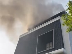 Tragedi Kebakaran Rumah Tewaskan Anggota BPK RI Asal Kolaka