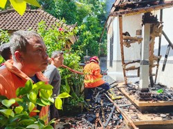 Kebakaran di Manggis Karangasem, Seisi Rumah Ludes-Kerugian Rp 300 Juta