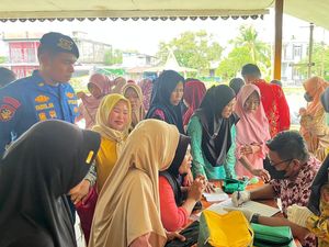 Polda Riau Sapa Warga Pesisir, Beri Layanan Kesehatan Lewat Klinik Apung