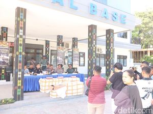 Lanal Labuan Bajo Gagalkan Penyelundupan 112 Ribu Batang Rokok Ilegal