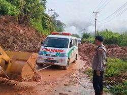 Longsor di Jalan Lintas Kerinci-Bangko, Diterapkan Sistem Buka Tutup