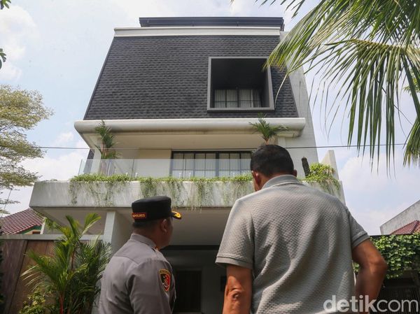 Penampakan Rumah Anggota BPK Haerul Saleh Usai Kebakaran